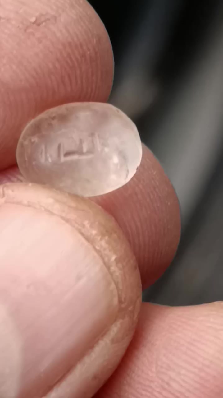 دره مكتوبه ..لله ..كوفي قديم


**إذا كنت صاحب هذا الإعلان وتريد حذفه لأي سبب، رجاءا أرسل رسالة إلى الدعم الفني**