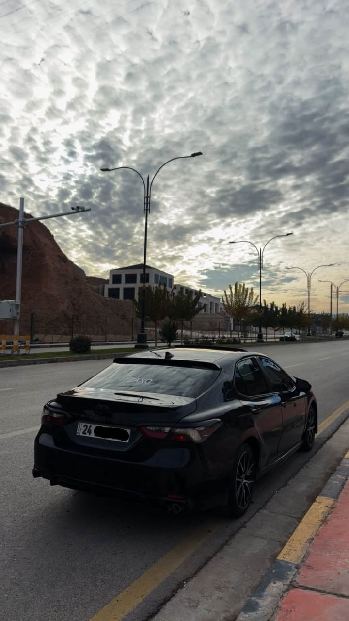 كامري 2023 se plus
سياره فول ماسفات 
سلايت 
كوشن هيتر 
ستيرن هيتر
كوشن كهرباي 
كوشن جلد قوماش 
سندوق بسمه 
ده ريك بسمه 
سياره شغال و بسمه
رقم سنوي همي جديد
سه ر نافي منه 
3 قتعه سبغ بي داخلي برشوت سستم
*********** زاخو, دهوك
