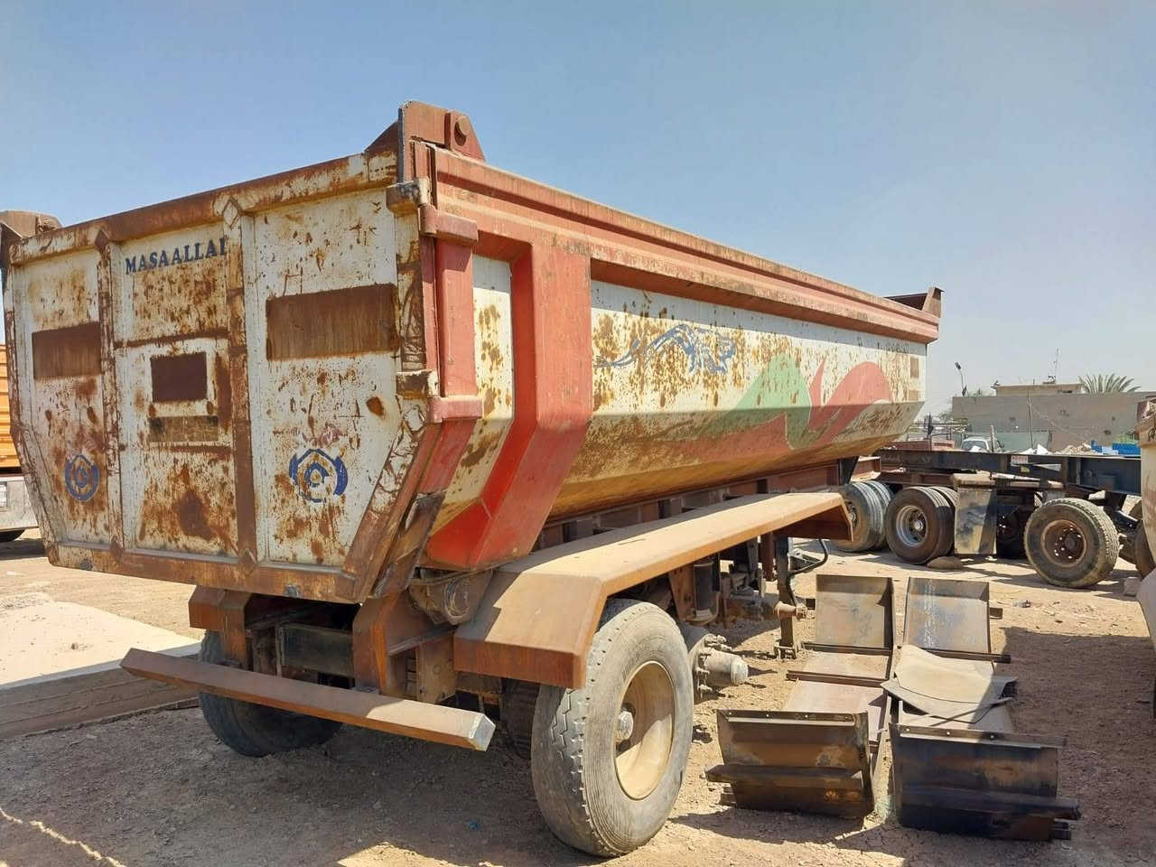 عربانه للبيع
***********
