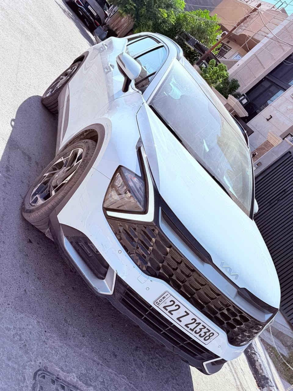 للبيع | كيا سبورتج 2025 خليجي – فول مواصفات

🚗 كيا سبورتج موديل 2025 (خليجي)
✔️ كفالة عامة
✔️ ماشية 15 ألف كم فقط
✔️ رقم اربيل 
✔️ الموقع: بغداد / السيدية 
✔️ بعدها بنايلون الشركة

المواصفات:

* سقف بانوراما
* نظام النقطة العمياء
* مقاعد أمامية كهربائية
* جنطة كهربائية
* إضاءة داخلية (Ambient Light)
* شحن لاسلكي
* تدفئة للمقاعد الأمامية والمقود
* حساسات أمامية وخلفية
* كاميرا خلفية
* أنظمة قيادة متعددة
* نظام Auto Hold
* بالإضافة إلى مواصفات أخرى عديدة.

💰 السعر: 232 ورقة 

📍 الموقع: بغداد / السيدية 

📞 للاستفسار:
***********

ا

