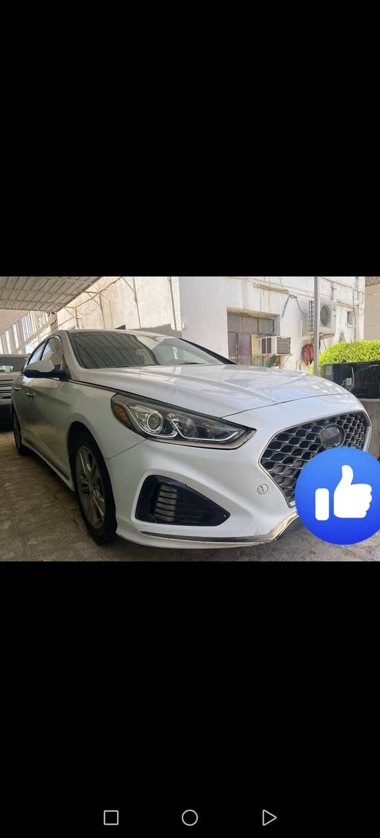 السلام عليكم سوناتا امريكي 2018 سبورت 1/1 محرك 2400 للبيع او المراوس للاستفسار الخاص مفتوح او الاتصال ***********
