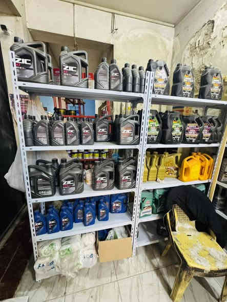 الوكالة العالمية محل الرتاج لتجارة الزيوت

يسر الوكيل المعتمد لشركة ZLC الكورية أن يقدم لكم أجود أنواع الزيوت العالمية بجميع درجاتها، المتخصصة للسيارات وللتكاتك و
كما يقدم  لكم خدماتنا المتكاملة تحت سقف واحد، والتي تشمل خدمة تبديل الزيت المحترفة وخدمة كهربائي السيارات، وذلك وفق أعلى معايير الجودة والأصالة. عدهم خدمةً تبديل الدهن والفلاتر، 

📍 عنواننا: مدينة الشعب – الشارع العام (الخدمي) – قرب تقاطع الصحة – البناية الثالثة.
📞 للتواصل: ***********
