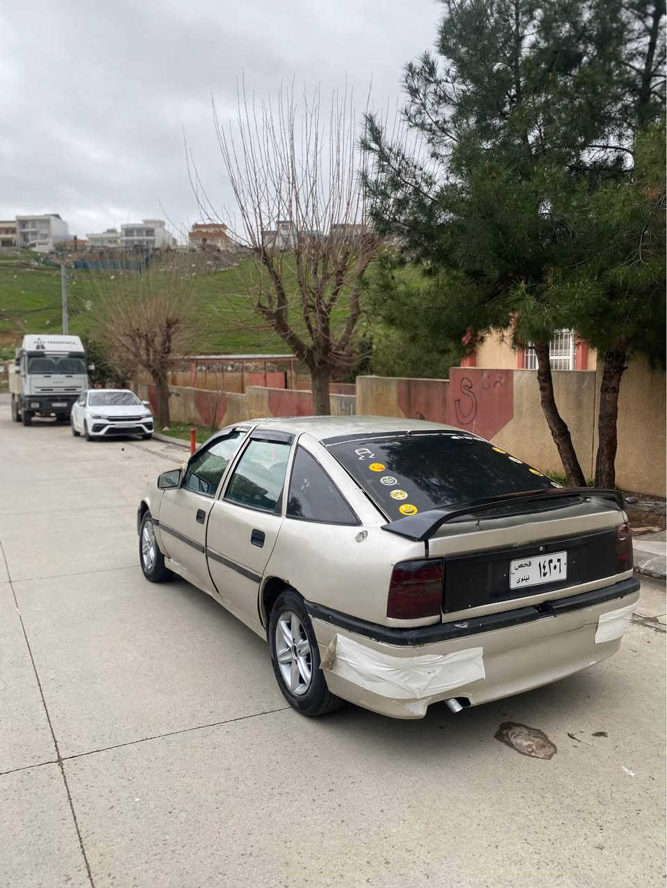 بەناوی خوای گەورە بۆ فرۆشت نوو گۆرینەوە ❤️ئۆپڵ ڤیکترا مۆدێل ١٩٩٣ سلەیتە سەیارەکە بەس ماشەلەی ئەوێت مەکینە ٢٠ گێر و مەکینە و ئەنفلۆی ئەوروپی لۆک هەلمی دەمی نییە مەکینەی کامل کارەبای بەشەرت پێشو دوای داگیراوە بێتەقەو رەقە تەر جیل و مکەبەرە و لەیت و فلجە و گەرمی بەشەرت هەمووی ئیش ئەکات دەعموو لێدراوی و رزیوی نییە جوار تایەو ویلی لۆکم بۆ بەستووە داژ بڵ و بەرگەدرگای لۆک بەس ماشەلەی ئەوێت کامل مەسرەفم کردووە دینارێک مەسرەفی تیانییە سەیارەکە بەمانای کەلیمە ماڵی دۆستە سعری تەنها ١٤ گەلە پارەی ماتۆرێکە لەسلێمانیم *********** ڤایبەر و واتساپی لەسەرە ……لەخزمەت هەموو لەیەک دام ❤️ السليمانية, العراق
