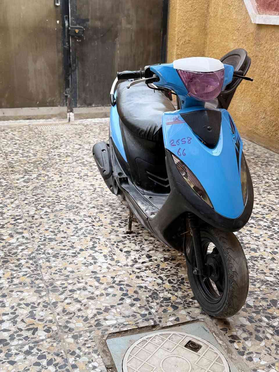 سعره 600 وبيه مجال
ماكس عدله رمبه ب شهر 9

مكينه دواخل كابريتر سلف كلا بلادي

كهربايته كله شغاله

دراجه نكره باي وقت

ما بيه اي نقص 

مكاني بغداد الحسينيه ***********
