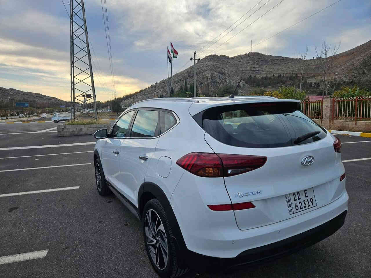 هيونداي توسان 2021
السيارة بحالة ممتازة، بدون حوادث وبدون ضربات
سندة وبيئة جديدة
الدعسات والأبواب أصلية
قوية جداً وناعمة في القيادة
لا تحتاج أي مصروف

السعر: اطلبه في التعليقات ويصلك مباشرة 📥

القير والمكينة بحالة ممتازة
لا توجد أي مشاكل نهائياً

رقم المالك:
***********
