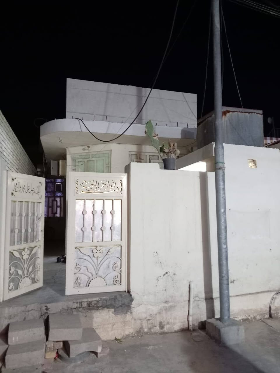 السلام عليكم بيت للبيع بحي العسكري طابو صرف ١٠٠ متر قرب بيت الشيخ جمال نظيف ومصفر ماء وكهرباء قريب للمدارس والمستوصف سعر قفل ٦٨


**إذا كنت صاحب هذا الإعلان وتريد حذفه لأي سبب، رجاءا أرسل رسالة إلى الدعم الفني**