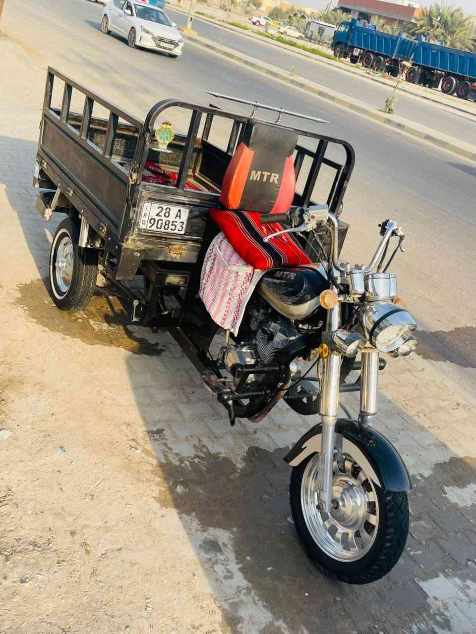 ستوته للبيع موديل ١٩ كفاله عامه ورقم انكليزي السعر ٢٥٠٠ وبيها مجال
***********
