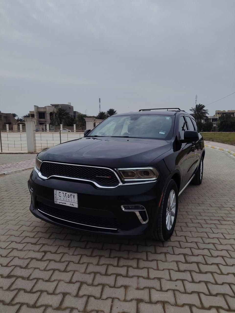 بسم الله الرحمن الرحيم 
دودج دورنكوا ٢٠٢١ sxt plus
مواصفات
1 - نظام دخول ذكي بدون مفتاح
2-تشغيل عن بعد
3 - كشن السايق كهرباء
4-المحرك V6 3.600 
5-شاشه +كار بلي +اندرويد اوتو
6- سماعات عدد 6 دمام + تحكم من خلال الشاشه 
7-تحكمات ستيرن ما عدا الرادار ومثبت المسار 
8- سبعة راكب 
9-تحكم منفصل بلمناخ 
10- ثلاث قطع تبريد
11- بصمة عدد 3 + الصندوق بصمة
12-رادار توقف ذاتي 
13-كامره دواره 
14- LED نهاري 
15-مرآة وسطيه تعتيم تلقائي 
16-مرايا جانبيه هيتر 
17-ثلاثة انظمه للقياده ECO/NORMAL/SPORT
18- دبل بصمه
19- ماشية 100.000km وقابل للزيادة 
حادث امريكا قبق الجنطه فقط وتم تبديله بنفس اللون بدون صبغ 
ملاحظه: السياره ما بيها اي حادث داخل العراق 
تبديل الدهن كل 3000km(يعني كل رأس شهر) 
السياره بدون ايرباك +الاحزمه والايرباكات كلها شغاله
السعر 30.500$  وبيها مجال
 السيارة كلش حلوه تفاصيل اكثر اتصل واني بالخدمة داخلها يموت اسود وبيج 
مكان السيارة واسط الكوت
للاستفسار اكثر //***********  متوفر باي وقت
