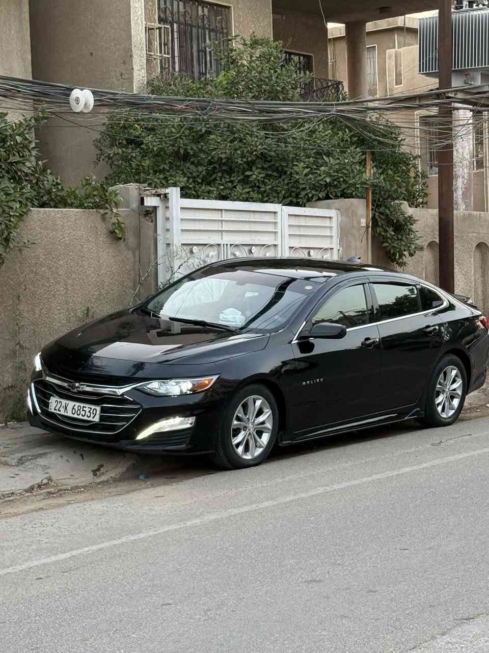 ماليبو 2019  Lt
ماشيه 127 مايل

رقم اربيل الدولي 
راديترات ومراوح على وضع الشركه
حادث جاملغ بصف سايق
وبيها نص الباب صبغ ونص البنيد

مكينه 4 سلندر 1500 توربو

مواصفات
شادلها كت كامل 
سبويلر
وسكوبات 
ومطريات 
ودوسات

كير اوتوماتيك و عادي 7 نمر
كوشنات هيتر
كوشن كهربائي
تبريد قطعتين
تبريد منفصل
تشغيل بصمه
تشغيل عن بعد
ابواب بصمه
صندوق بصمه
شاشه جبيره ايباد
كامره دواره
بك لايت طياره
تحكمات ستيرن
كروز سرعه 
ستيرن فوليوم
مرايا كهربائيه
لايتات أوتو زينون
بلاجكتور ليد
نظام car play + Android + نظام Gps
مسجل Aux USB Bluetooth Cable 
ويل كب 17 شركه

السعر 95 & وبيها مجال بسيط
العنوان بغداد سبع ابكار
***********
