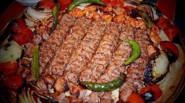 🔥 مطعم حجي سمير – أقدم مطعم في الناصرية 🔥

استمتع بأطيب طعم للكباب الأصلي 🍢

✅ كيلو الكباب بـ 18,000 دينار فقط
🚚 توصيل مجاني داخل مربع المدينة

للطلب والاستفسار:
📞 ***********

مطعم حجي سمير… الطعم الأصيل والجودة التي تثق بها.
أهلًا وسهلًا بكم دائمًا 🌹
