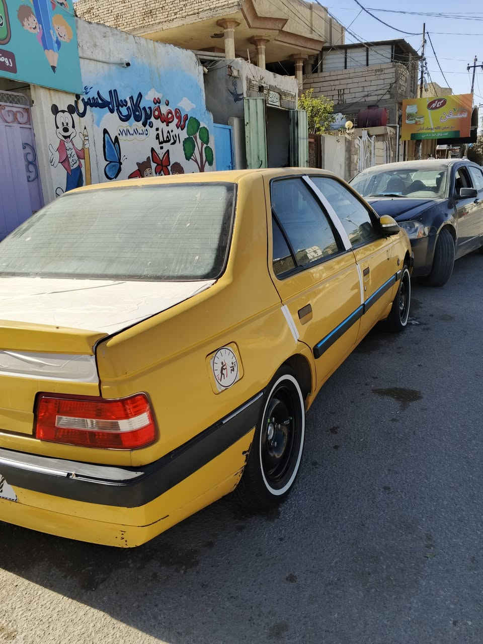 بيجو ٤٠٥مديل  2013 جاهزه مكينه وكير وحداديه نضيفه رقم بابل بسمي سنويه لل ٢٠٣١ مصفره  هيئه وغرامات سعره ٣٢ وبيه مجال ‏‪***********‬‏ عنوان كربلاء
