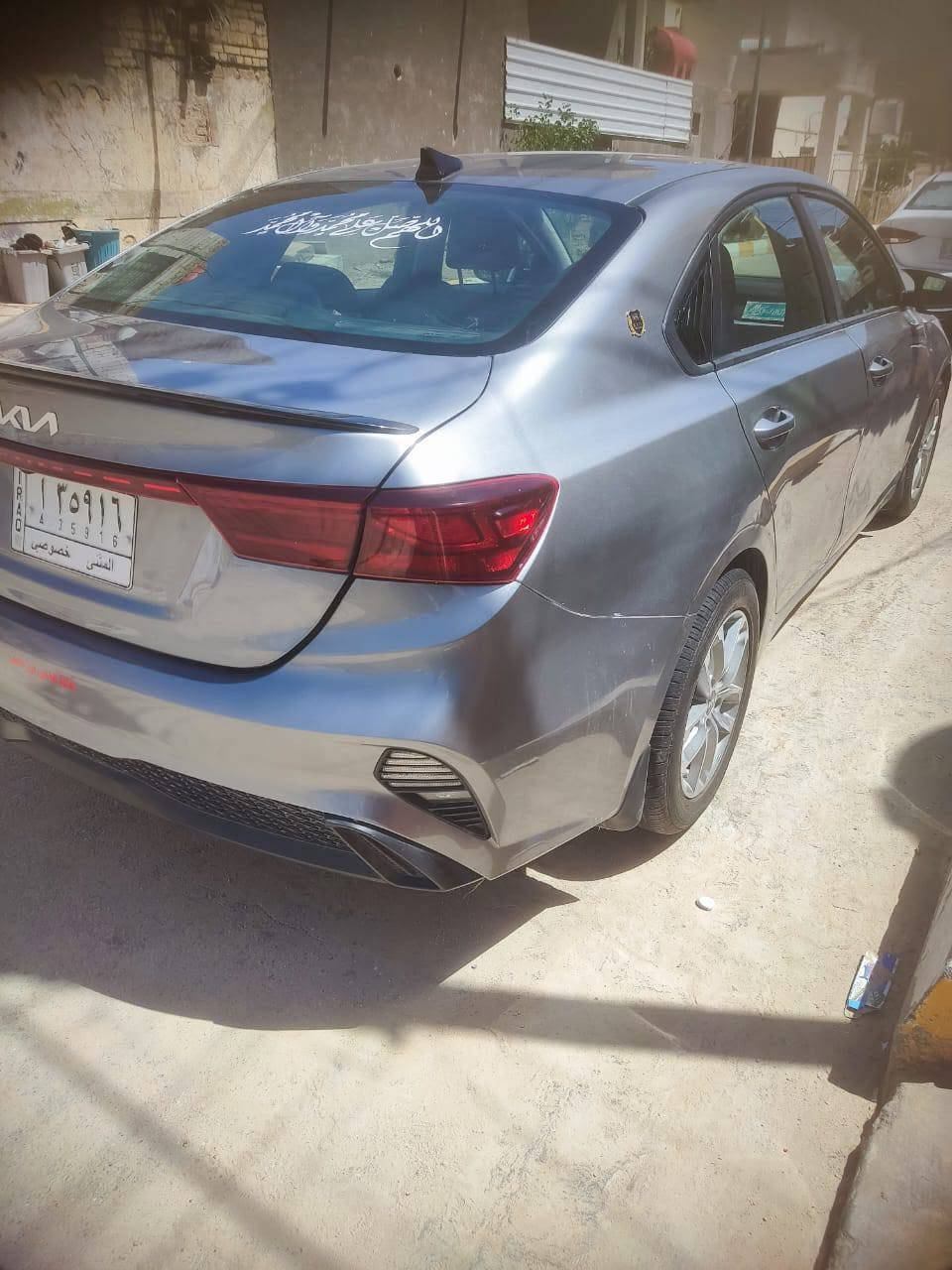 السلام عليكم فورتي موديل 22 معوقين بيه جاملغ وبنيد وصبغ صفحة اليمنه سياره جاهزه الأخير وجديدة السعر110 وبيه مجال بسيط ***********
