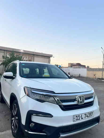 السلام عليكم 
هوندا بايلوت ياباني ٢٠٢٢  ٧راكب 
تورنك  أعلى المواصفات   

المواصفات:
١-رادار امامي جانبي(نقطة عمياء) وخلفي 
٢-ترحيب ودخول ذكي 
٣-سويج بصمة وتشغيل عن بعد 
٤-لايت زينون ذكي وبلاجكتورات ضباب 
٥-محرك ٣ونص ٦ سلندر المرغوب 
٦-اشاير بالمري 
٧-كشنات جلد وكهرب ٨حركات وتخرين ٣اوضاع ميموري وتدفئة كشنات 
٨-٣اوضاع قيادة ايكو وسبورت وثلجي
٩-تحديد مسار ذكي وياخطوط الشارع 
١٠-نقاط عمياء وكامرة ذكية ٣ وضعيات دوارة 
١١-مثبت سرعة كروز عادي وذكي 
١٢-شاشة جبيرة ١٠انج وتدعم ايفون واندرويد 
١٣-منافذ usb و typec امامي ومقاعد الخلف والمقاعد الاخيرة 
١٤-تبريد ثلج بيانو ٣ قطع امامي ومقاعد الخلفية ومقاعد ال٧ راكب 
وشاشة تحكم خلفي 
١٥-صندوق ذكي شفط 
١٦-كير دكم المرغوب 
١٧-مراية ذكية تعيتم ذاتي 
١٨-ستيرن فول تحكمات وشفتات سرعة ٩نمر 
١٩-مساند جانبية شركة جلد 
٢٠-بردات بلادي جوم الخلف شركة هوندا سلايد داخل البوب
٠
٢١-داخل جلد بيجي ودشبول جلد اصلي شركة 
٢٢-سيارة عزلها عالمي١٠٠% وحيف ماكو 
٢٣-سبير وعدة كامل
حادث بسيط جدا ايرباك دركه فقط
بغداد بأسمي
ماشيه 51 الف كيلو متر

مكان السيارة بغداد
السعر٢٥٦$ 
التواصل  
***********
