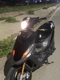 ماكس عدلة للبيع بوشة 55  دبلات رياضي  صالنصة FM  كهربائيات كلها شغال ا...