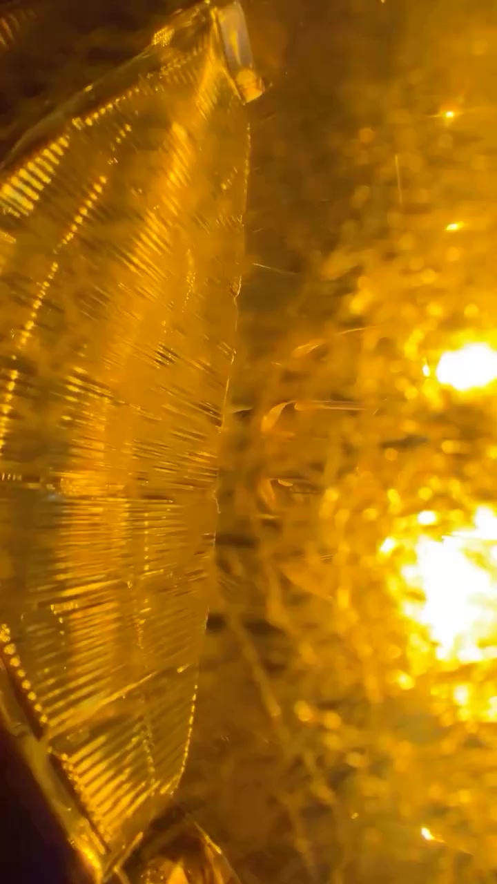 سلام عليكم
دراجة بريز بغبغاء 
دراجة كفاله عامة كفر و مكينه 
العنوان الحرية الثالثة 
الدراجة صار ٤من نازله من الرمبه 
و بيه ملفيس و اني اروح وياك و اتكاتب 
 لاستفسار عله الرقم *********** 
واتساب فقط 
 و بيه تايرات جدد جلاتين أصليات
