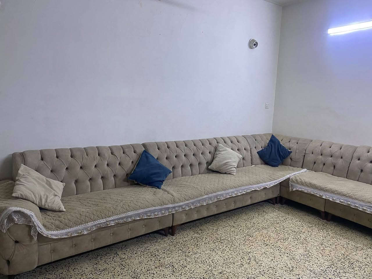 ديوان 7متر 130بيع مستعجل


**إذا كنت صاحب هذا الإعلان وتريد حذفه لأي سبب، رجاءا أرسل رسالة إلى الدعم الفني**