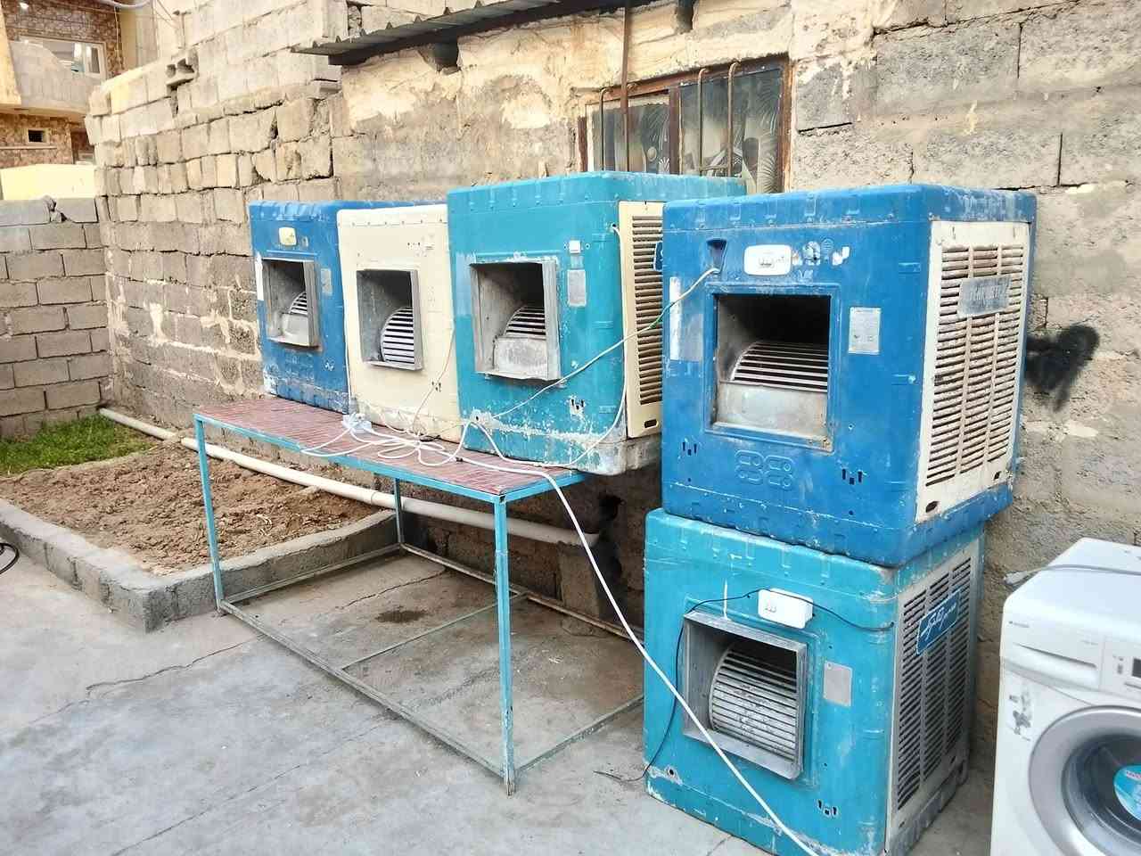 السلام عليكم 
غراض مستعملة نظيفة للبيع باسعار مناسبة كلمن وسعرة ***********
