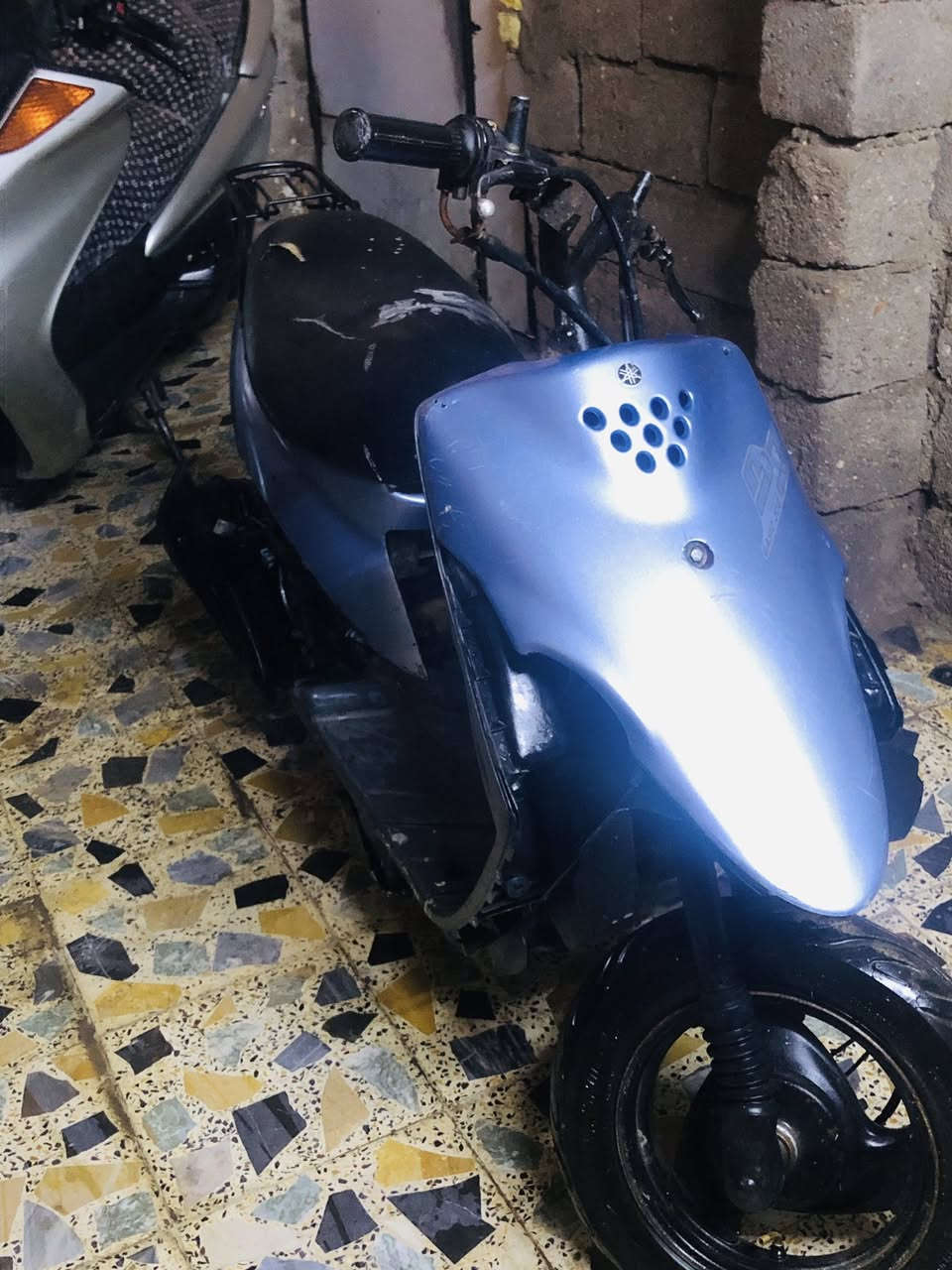 دراجة ٩ زروف للبيع السعر 150 وبيه مجال بيه صوت اكسل مكاني البصرة الجمهورية الرقم ***********
