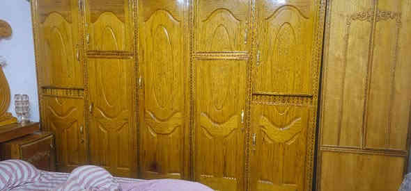 سلام عليكم غرفة نوم جديدة احلة من البصورة خمس بيبان ميز تواليت جامتة موجودة مكان بغداد الشعب شارع الصحة لاستفسار (***********)
