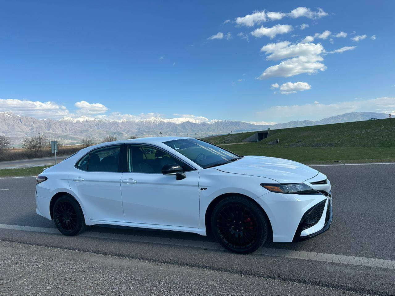 تۆیۆتا کامری مۆدێل 2024 مواسەفات SE
تەنها 21 هەزار مایل رۆشتوە
کامێرە 
خەتی جادەو رادار سێ مۆدی لێخوڕین
کوشن جلد حاسە دیاری کردنی خێرای
یەک پارچەی بۆیاخە تەنها بۆنید 
بەبێ ناوگرتن چرکەی تیانیە

سعر : داوای بکە لە کۆمێنت ڕاستەوخۆ بۆت دێت 🤖 

ڕەقەم و سەنەو تازەیە بەناوی خۆمەوەیە 
چوار تایەو ویلی لۆکی لە ژێرە

بۆ زانیاری زیاتر پەیوەندی بە 

***********
