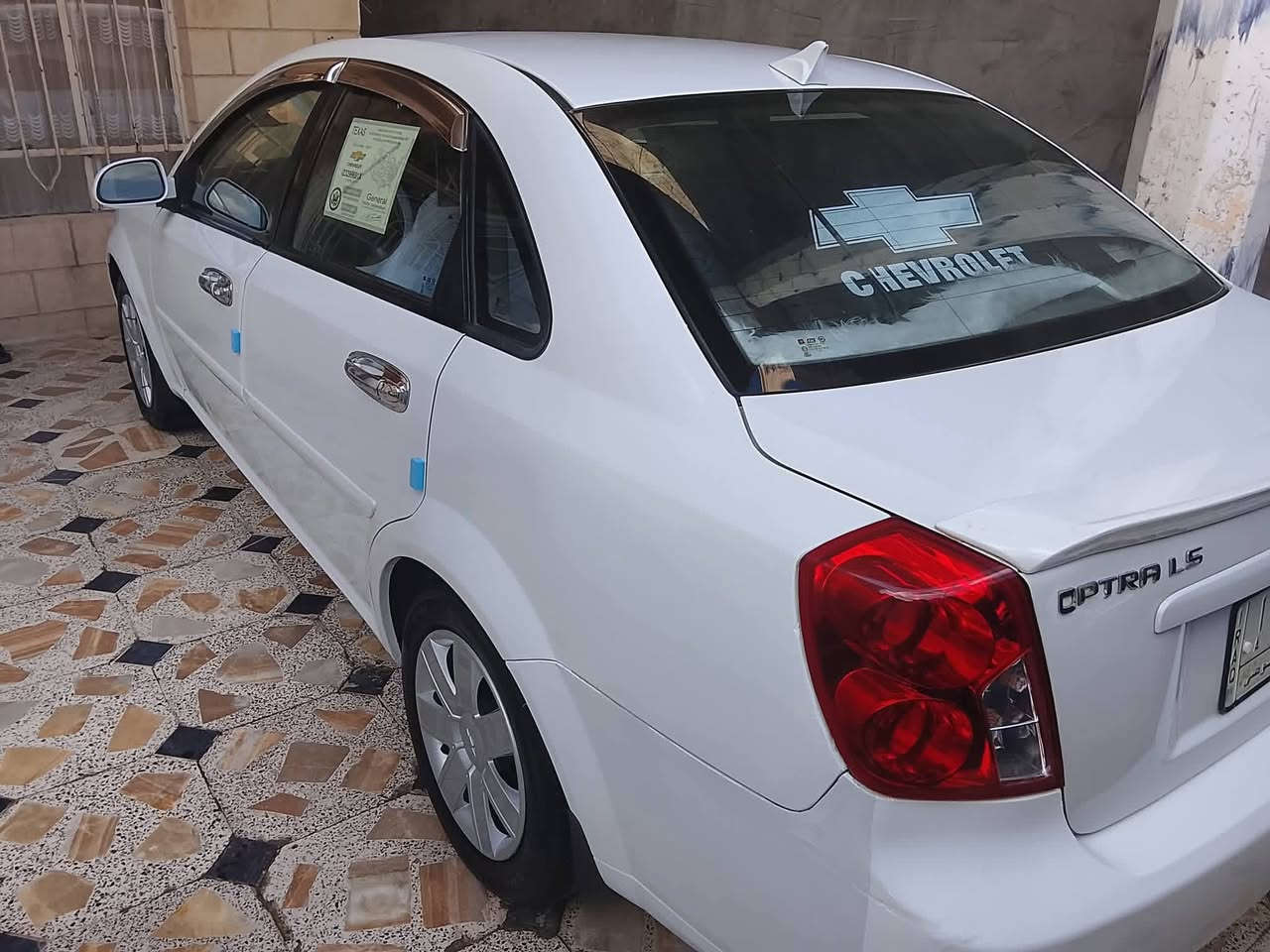 (من رخصة الادمن ) اوبتره للبيع موديل (2011) سياره مال بيت كامله امكمله ) ﷼مواصفات) مري كهربائي جام كهربائي تبريد ثلج❄⛄ تخم تاير صدر امامي خلفي جديد لايد زنون دوشمه السعر خاص💀 ***********
