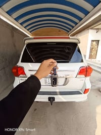 لاندكروز ٢٠١٢ • ماشيه ١٤٦٠٠٠ • رقم بغداد