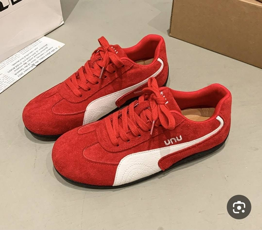 احذيه fashion موديل حديث درجه أولى ❤️‍🔥


**إذا كنت صاحب هذا الإعلان وتريد حذفه لأي سبب، رجاءا أرسل رسالة إلى الدعم الفني**