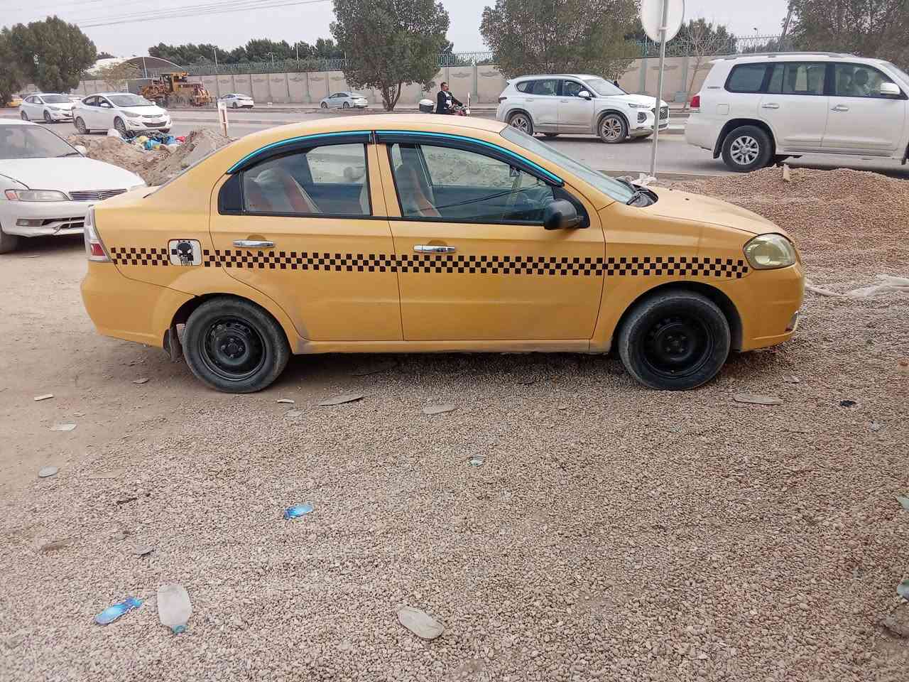 سلام عليكم ورحمة  سيارة افيو ٢٠١٠سيارة جاهزه   مكفوله من ضربه. خليجي.   سعرة. ٥٠ وبيه مجال.  مكان نجف. رقم لهاتف. ***********
