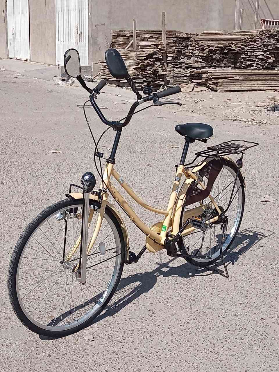 باسكل بناتي البيع مديل2021 حجم 26 نضافه 100 وصارلي من شتريته سبوع وسعر ١٤٥ وبيه مجال رقم  ***********
