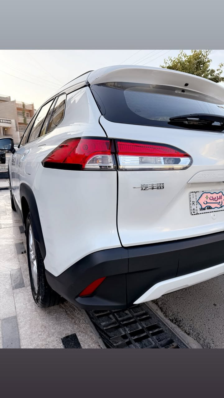 السلام عليكم 
كورلا كروز هايبرد 2025 
مكفوله كفاله عامه 
ماشيه 1000 كم (بحالة الزيرو)
محرك 2000
كشنات مخمل 
فتحة سقف 
بصمه تشغيل بصمه ابواب 
كامرة خلفيه
قطعتين تبريد
بلوجكترات بلاد
حمالات سقف 
رقم بغداد باسمي 
مكاني بغداد الجادرية 
للاستفسار 
***********
