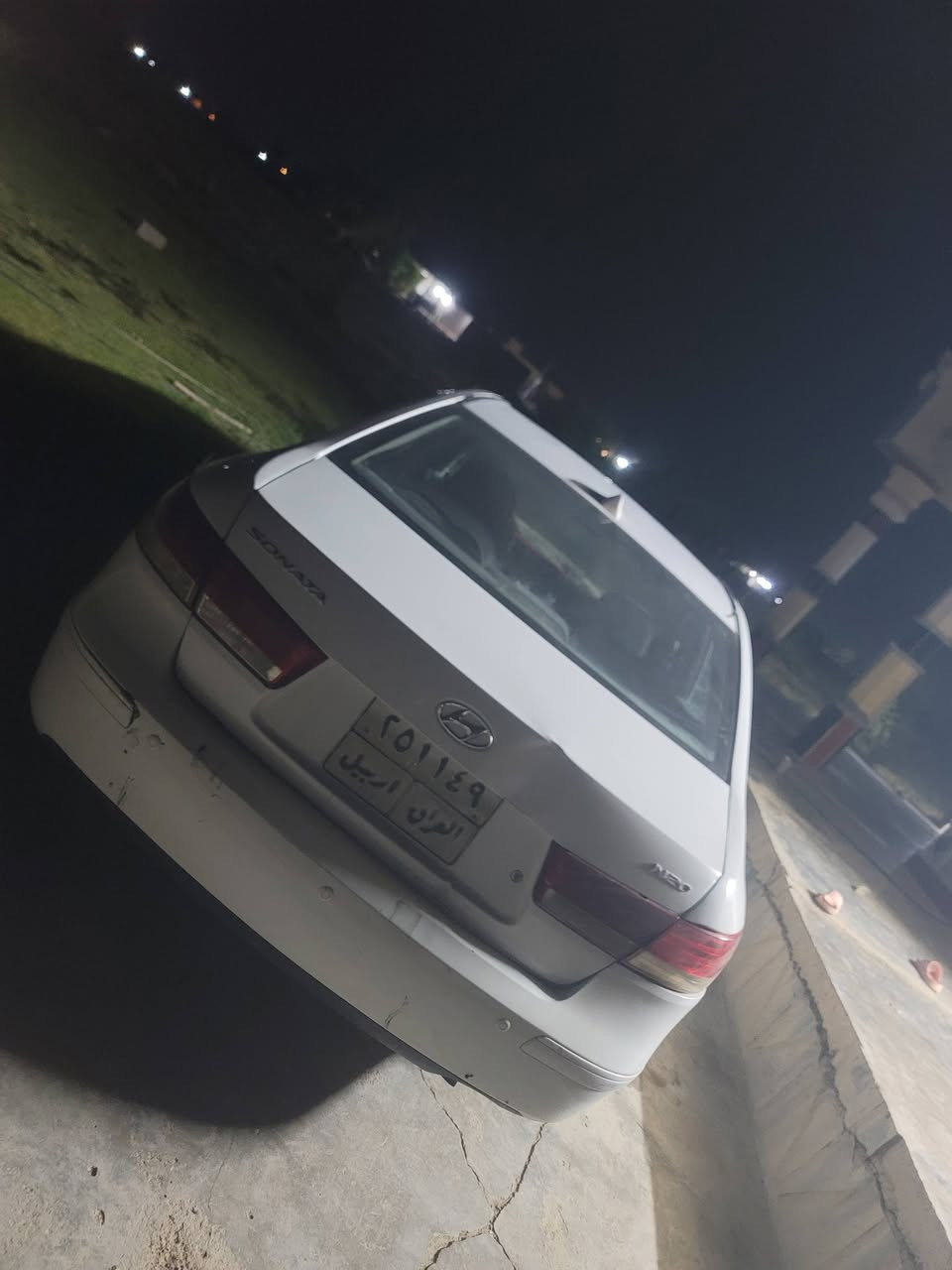 سلام عليكم
سوناتا موديل ٩ خليجي 
للبيع او مراوس 
بيهه حادث جاملق خلفي 
وبيهه طخطخات مصبوقه حزام كير محرك تبريد صدر جديد راعيهه عربي رقم اربيل تحويل او وكاله   السياره ناعمه وخير من الله  مكاني تاجي ***********
*********** واتس اب شباب تفاصيل كله مذكوره سعره ٩٥ وبيه مجال
