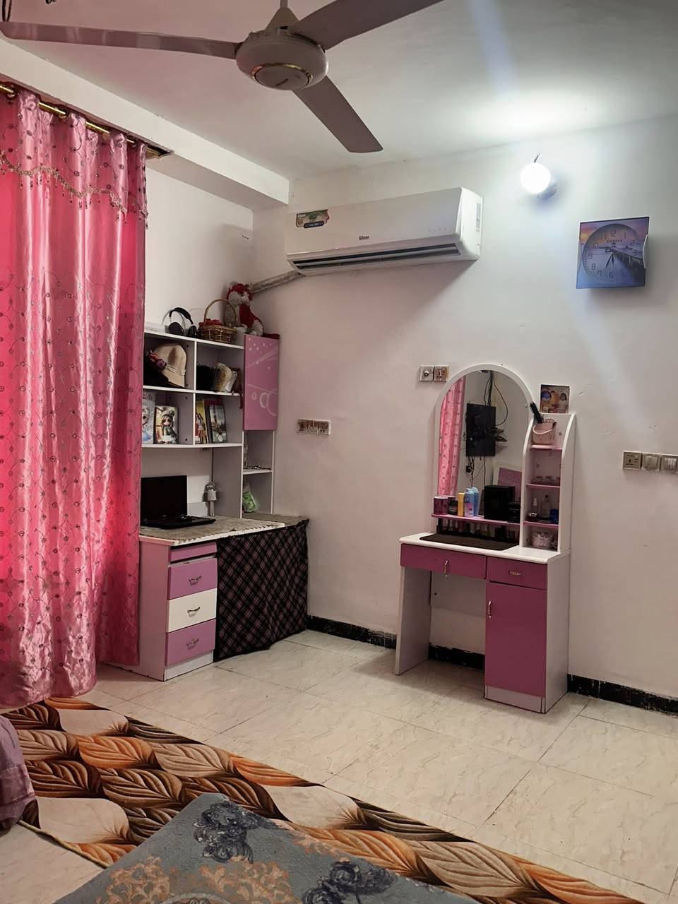 السلام عليكم غرفه بناتيه خمس قطع كنتور جرابي 2 ميز مرايه مكتبه السعر 200 مكان كربلاء حي العباس


**إذا كنت صاحب هذا الإعلان وتريد حذفه لأي سبب، رجاءا أرسل رسالة إلى الدعم الفني**