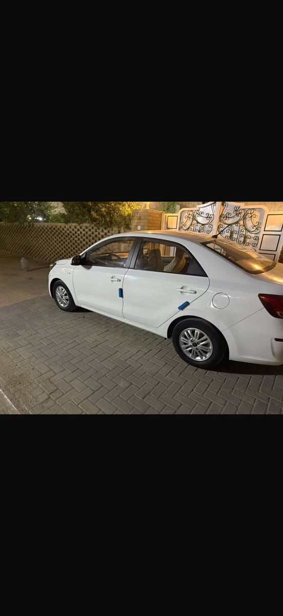 2023
رقم بغداد

ماشيه 17 الف 

فتحه 

4 دسك ABS

ويل كب

دبل ايرباك

بدون صبغ 

السعر 122 وبيه مجال بسيط 

***********
