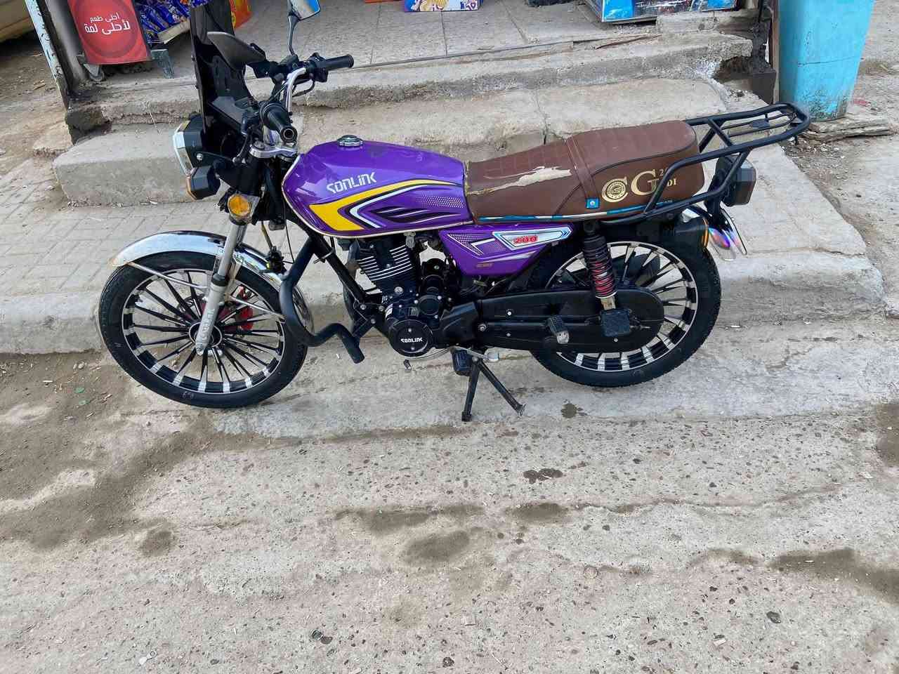 سولنك ايراني موديل 2024 للبيع السعر 700 وبي مجال
***********
