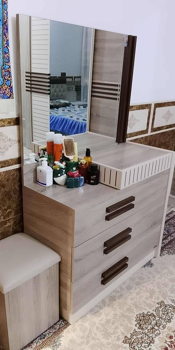 غرفه تركيه للبيع والفاترينه العنوان الحسينيه الكنطره البيضه قرب مدرسه الفلاح كربلاء, العراق


**إذا كنت صاحب هذا الإعلان وتريد حذفه لأي سبب، رجاءا أرسل رسالة إلى الدعم الفني**