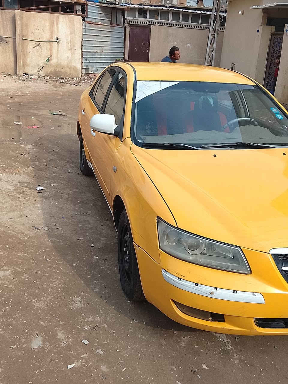 سوناتا 2008للبيع السياره جديده حداديه ومحرك وكير وتخم تاير كله جديد السياره متجايه السعر 70 وبيه مجال السياره بسمي تحويل ثاني يوم العنوان كربلاء ***********  ***********
