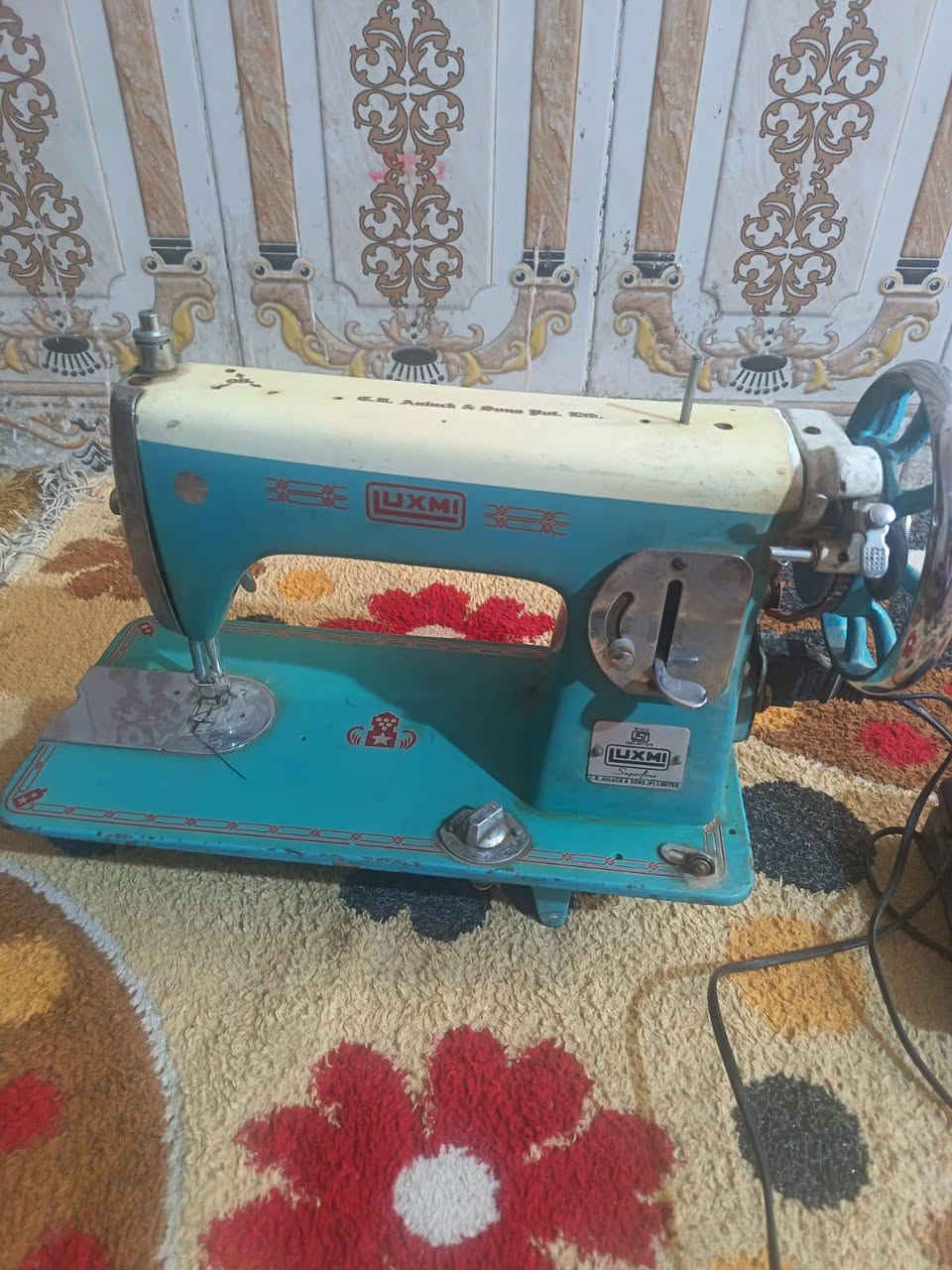 مكينه شغاله سعره 60وبيه مجال مكاني شطره ***********
