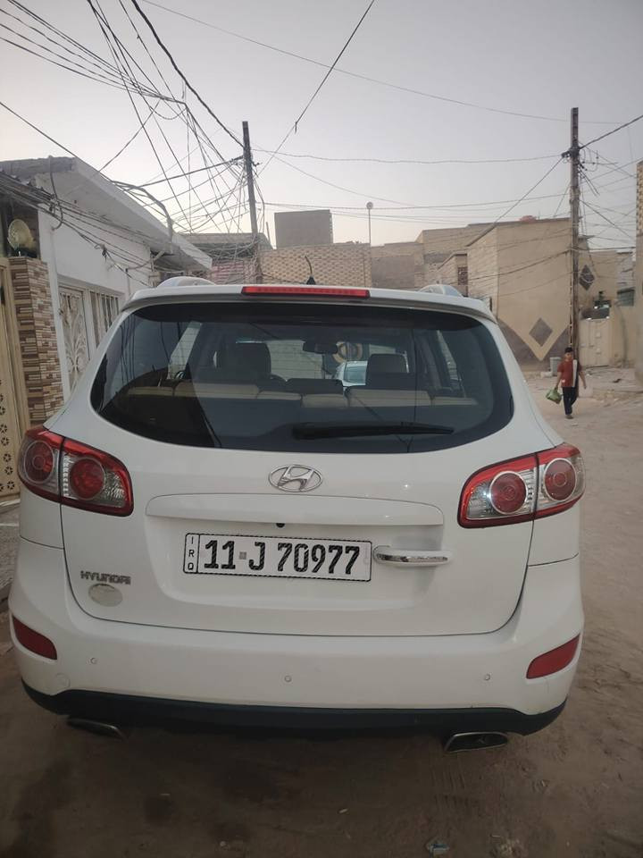 سلام عليكم 
سنتافي 2010 متجايه صفحه 6v 
فول واحد على واحد السعر 95 وبها مجال 
للاتصال *********** النجف, العراق
