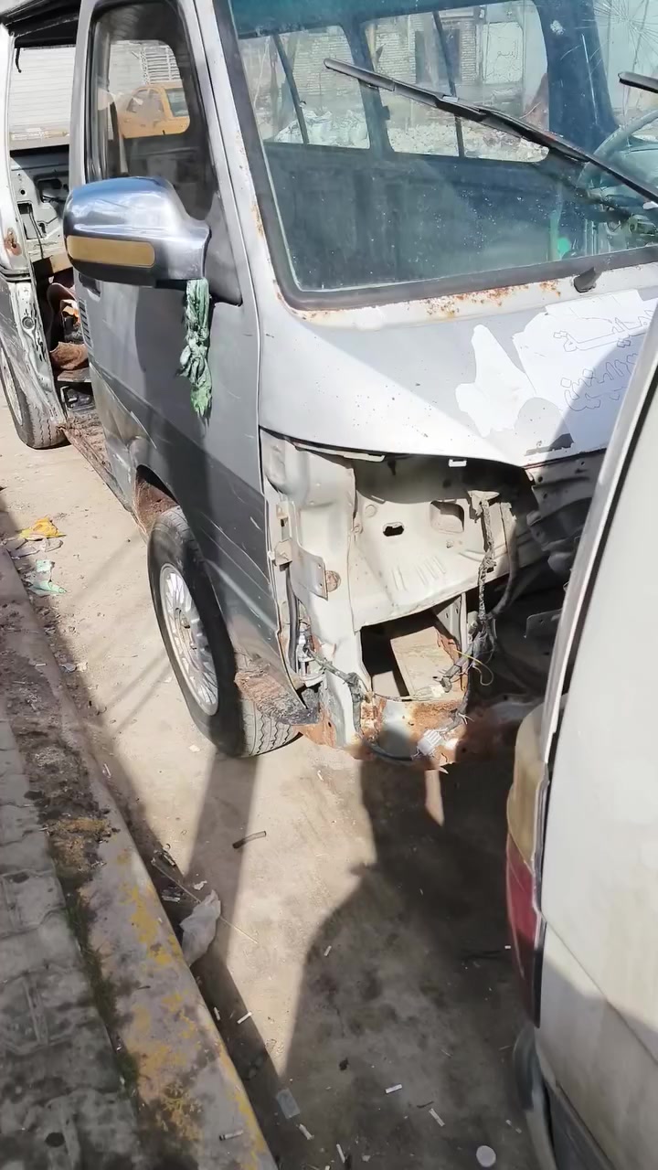 السلام عليكم شباب فتون رصاصي رقم الماني اديالى سنويه عظم ابيع راعي موجودغرامات مطلوبه السياره السعر٢٣مكاني الحسينيه الراشديه الشراي يتصل*********** موديل ١٠عليهه غرامات ابيع ع وضعهه
