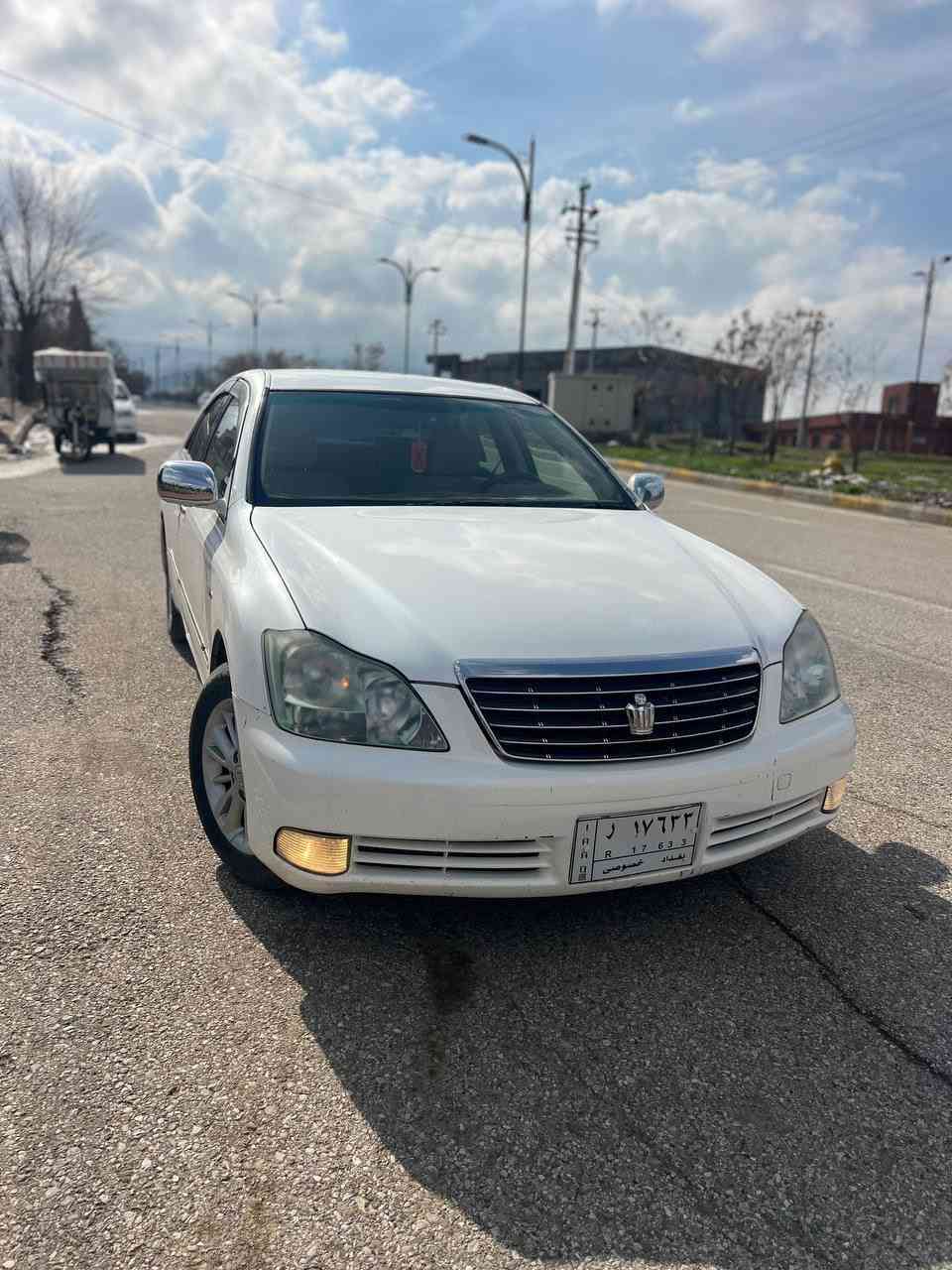 سەرەتا بەناوی خوا
شاهینە182 براوە
٢٠٠٥ گەورە بە گەورە
3 دوگمە ی پەردە
 تایەو ویلی مەزبوت باتری تازە
تەبرید ساردو گەرمی بەسراوە 
جامی پێشو دوا هەلگیراوە کونی گەرمی گیراوە
سەقفی بە شەرت شوشەی
موشتەریت تەلەفون کە یان نامە بنێرە جوابی کۆمێنت نا دەمەوە
ژمارەی موبایل *********** 
ڤایبەر و وەتس ئەپی لەسەرە 

شوێن هەڵەبجەی شەهید
ئەدمین ❤️
