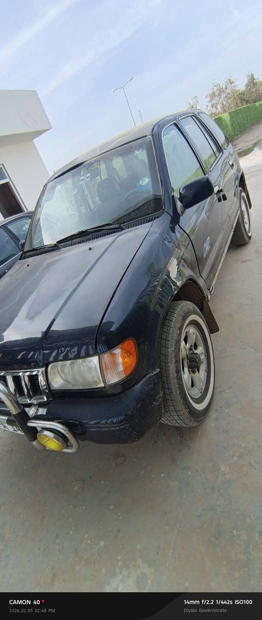 السلام وعليكم
كيا اسبورتج موديل ٩٣  . 
مكينه ٢٠٠٠ بلادي. 
رقم بغداد الجديد مميز 
سيارة بلادية مكفولة من الصبغ والضربة بيه بس خياس بهلال موضح بصوره مدوشمه الأرضية جلد 
سيارة جاهزة اي نقص مابيهة 
تايرات جدد وصدر جديد كهربائيات كلهة شغالة 
السعر ٣٨ وبيه مجال قليل. 
العنوان ديالى. المقدادية 
‏‪***********‬‏
