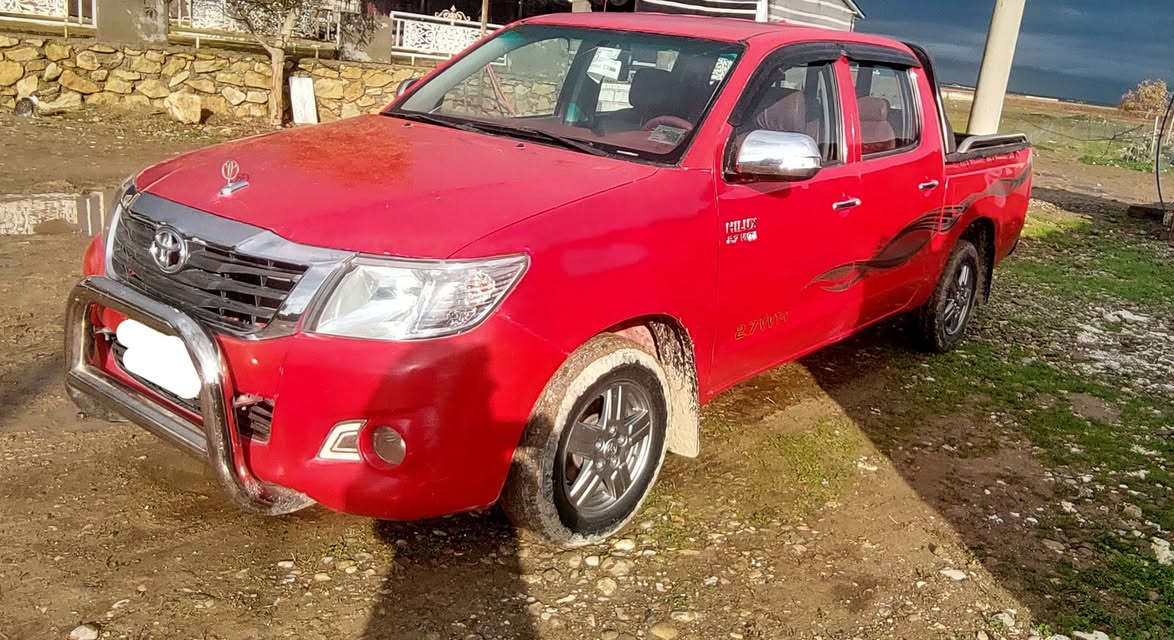 تويوتا 2013 كويتي شاصي 19
رقم كربلاء مشروع وطني شرط التحويل بيها صبغ صفحه +السقف 
البجم كله كبس
شاصي شرط ..صدر جديد ..محرك مامفتوح بي بداية تبخير 
مكان السياره الموصل 
السعر 145
***********واتساب
***********
