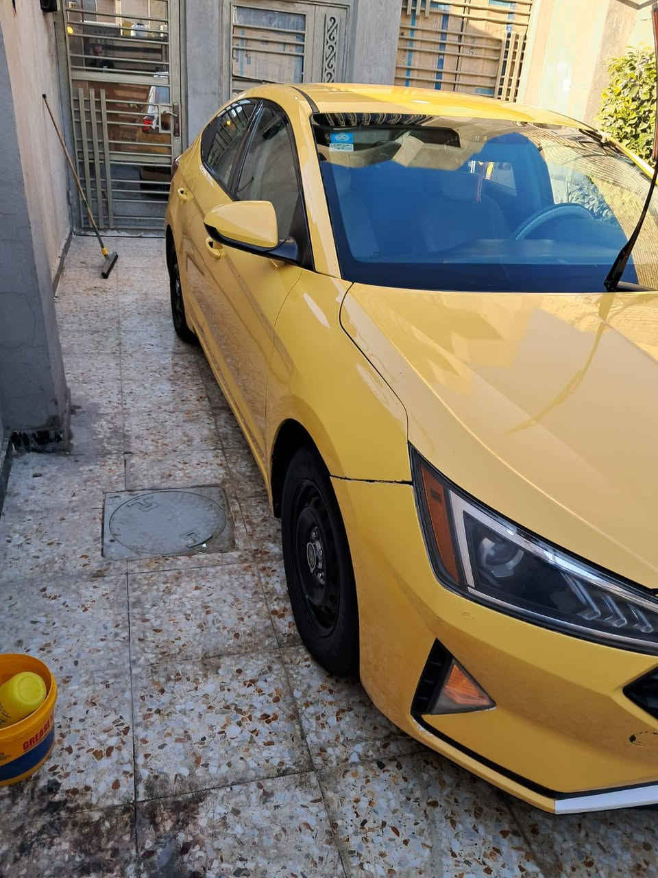 سلام عليكم النترا 2019 امريكي حادث بنيد وجاملغ سياره خير من لله السعر 145وبيها مجال ***********
العنوان بغداد الدورة
