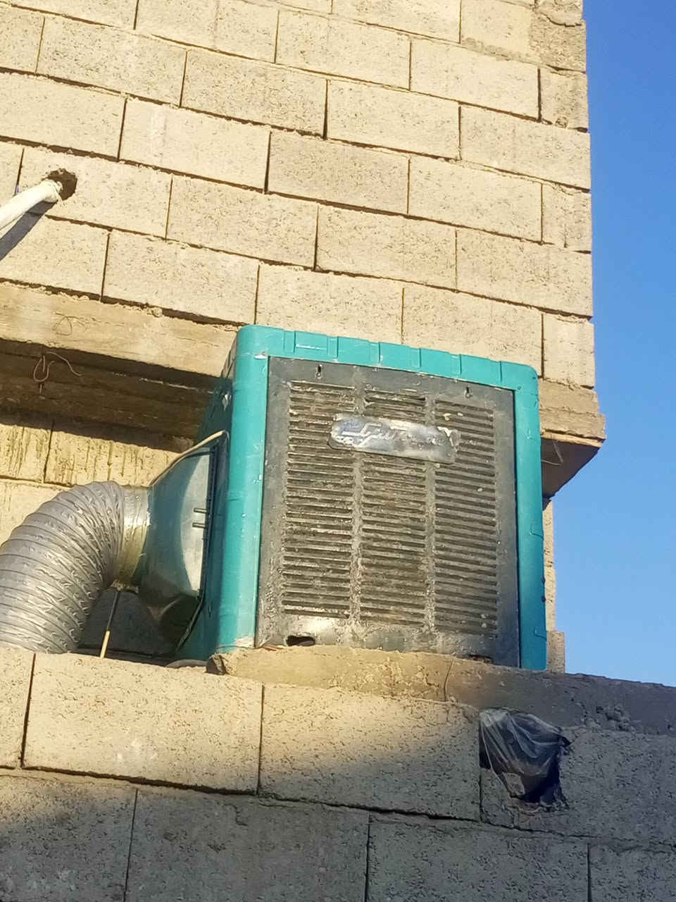 سلام عليكم
غراض للبيع باب سلايت كل عيب مابي 
باب مال صحيات نضيف حيل مبرده سوبر نضيفه حيل
كلهن شرط شراي اتصل ***********
