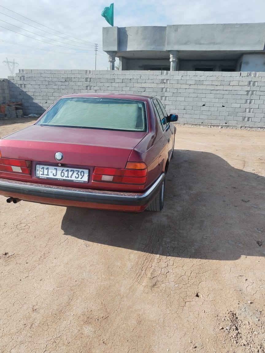 سلام عليكم
للبيع بيئم حجم535 موديل 91 مصبوغة جمالية بدون حادث بدون تبديل كير محرك مكفول 65 ورقة معى مجال الاستفسار الاتصال على الرقم ***********
