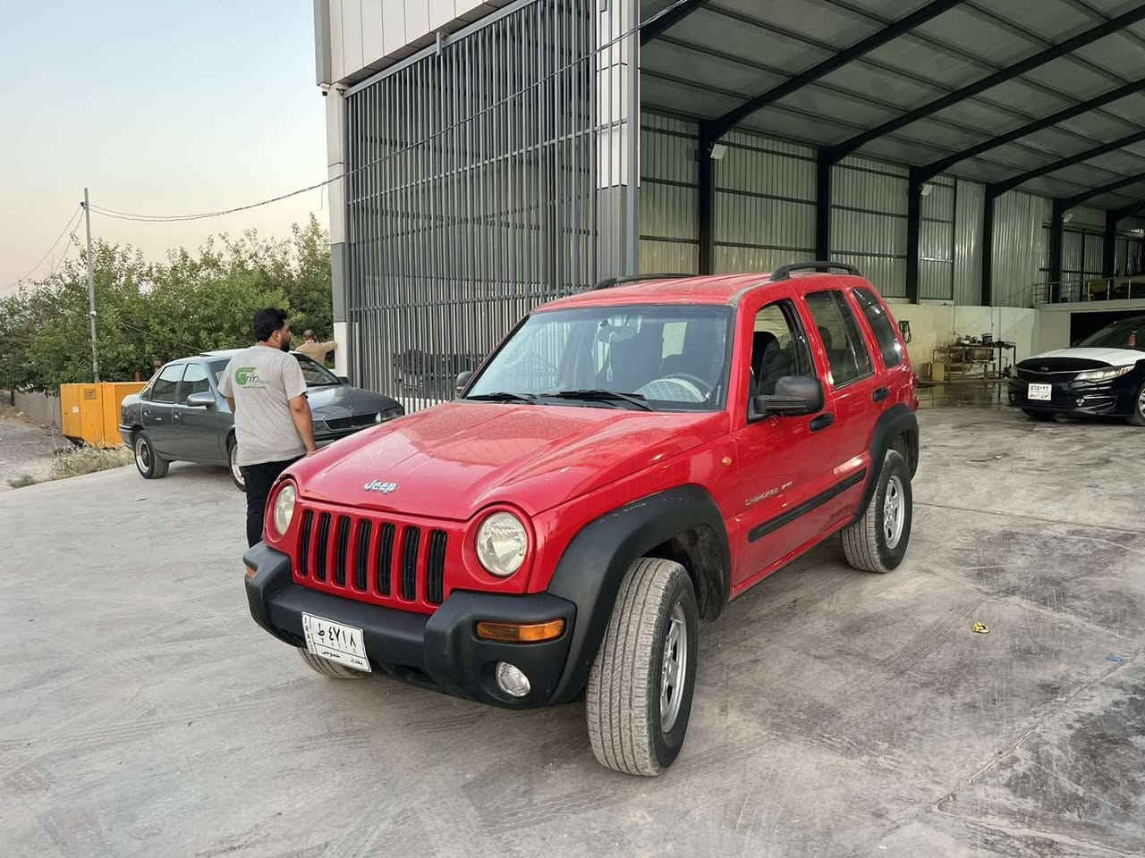 جێب لیبرتی حەرس حدود2006 بێ ڕەقەم دوبەی ساغ مەکینە گێڕ اکسل کارەبای هەموو گیانی بەشەرتە چوار تایەی تازەیە هیچی پێوە نییە زۆر جوان و توندو تۆڵ ماوە سعری ٤٥گەڵا شوێن تەق تەق (***********) (***********) كويسينجاك, أربيل
