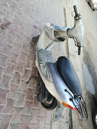 يوماها تسعه • اوراق • سلف وهندل