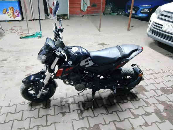 السلام عليكم
بنلي موديل 2021 للبيع
مليونين و200 وبيها مجال  سنوية باسمي ثاني يوم تحويل 
سكني بغداد 
للاستفسار ***********
