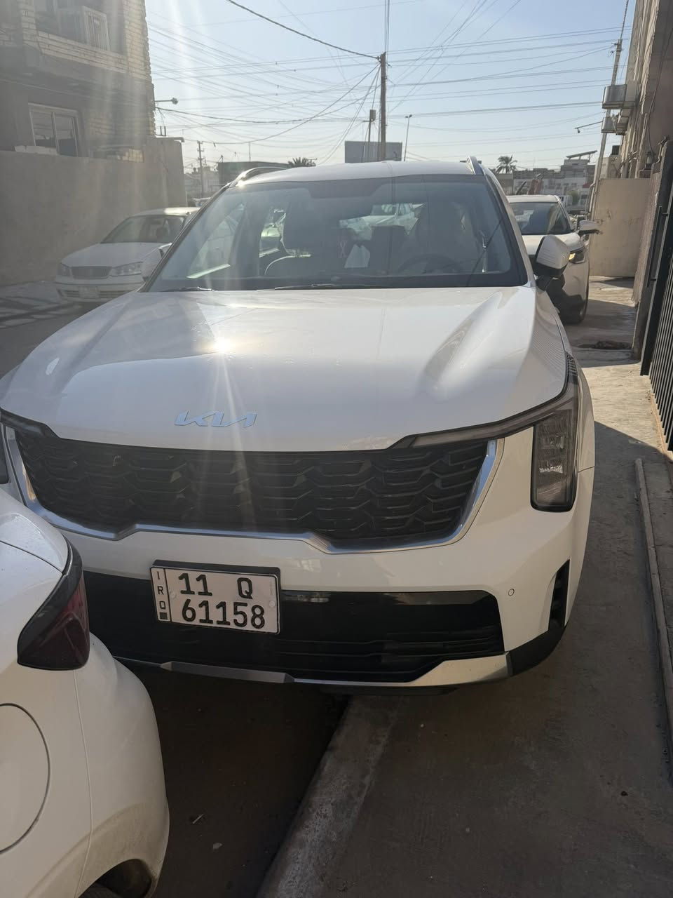 سورينتو 2024 رقم بغداد رقم جديد كفاله عامه من كلشي  السياره ماشيه12 ألف  ***********
