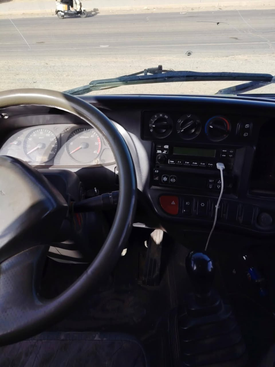 للبيع  ..
سياره نوع هوندا براد  حجم 45 رقم بغداد بسمي مداور ثاني يوم 
السياره مكفوله كفاله عامه..  ماعدا المشر عليه بل صوره السعر 125 وبيها مجال 
بستثناء المحرك بي بخار تنقيص 
والباقي مكفول..  ***********
***********
مكان السياره بغداد..
